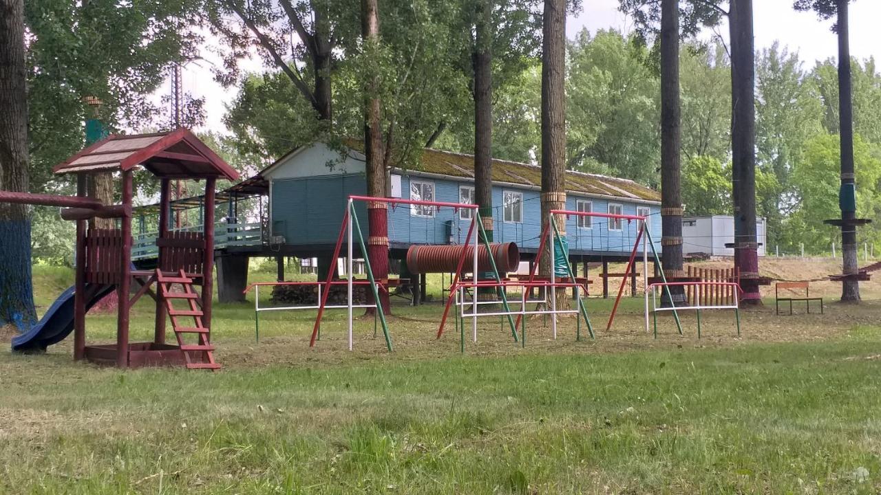 Tisza Camping & Kalandpark Tokaj Hotel Rakamaz Екстериор снимка